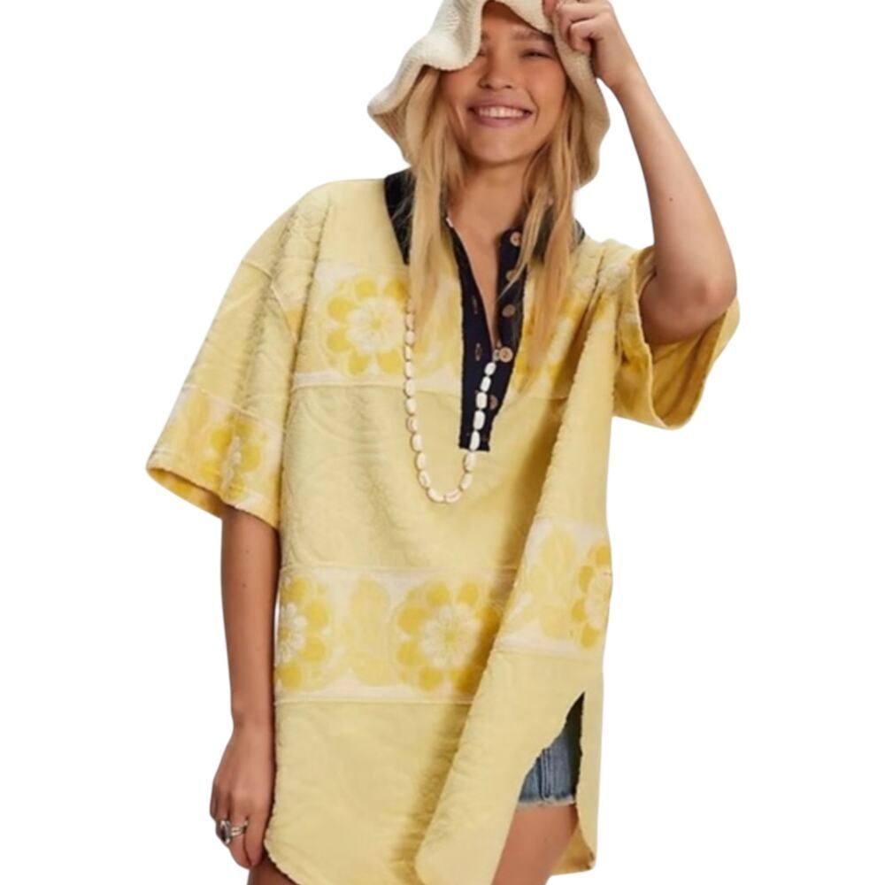 We The Free Always Sunny Tee Size Small